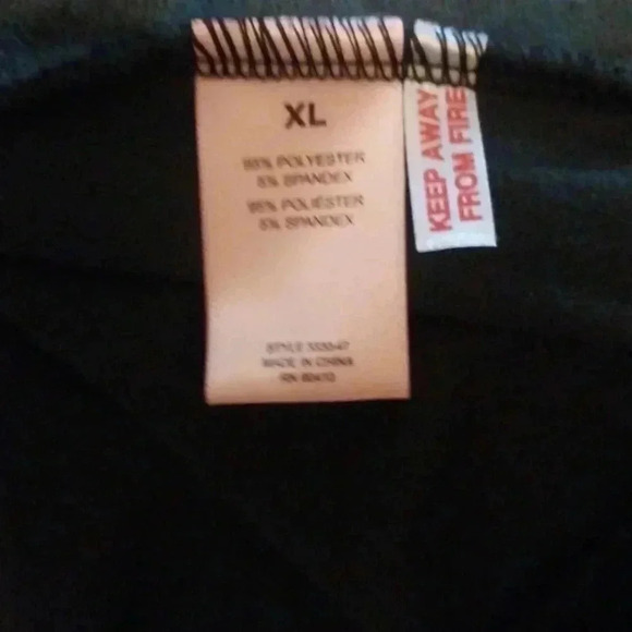 Juicy Couture Women Black Velvet Fleece Top, Rhinestone Embellished Logo, Sz XL - Picture 7 of 8